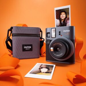 Fujifilm Instax Mini 41 Kit 3 (Includes Carry Case and 1 Pack of Film)